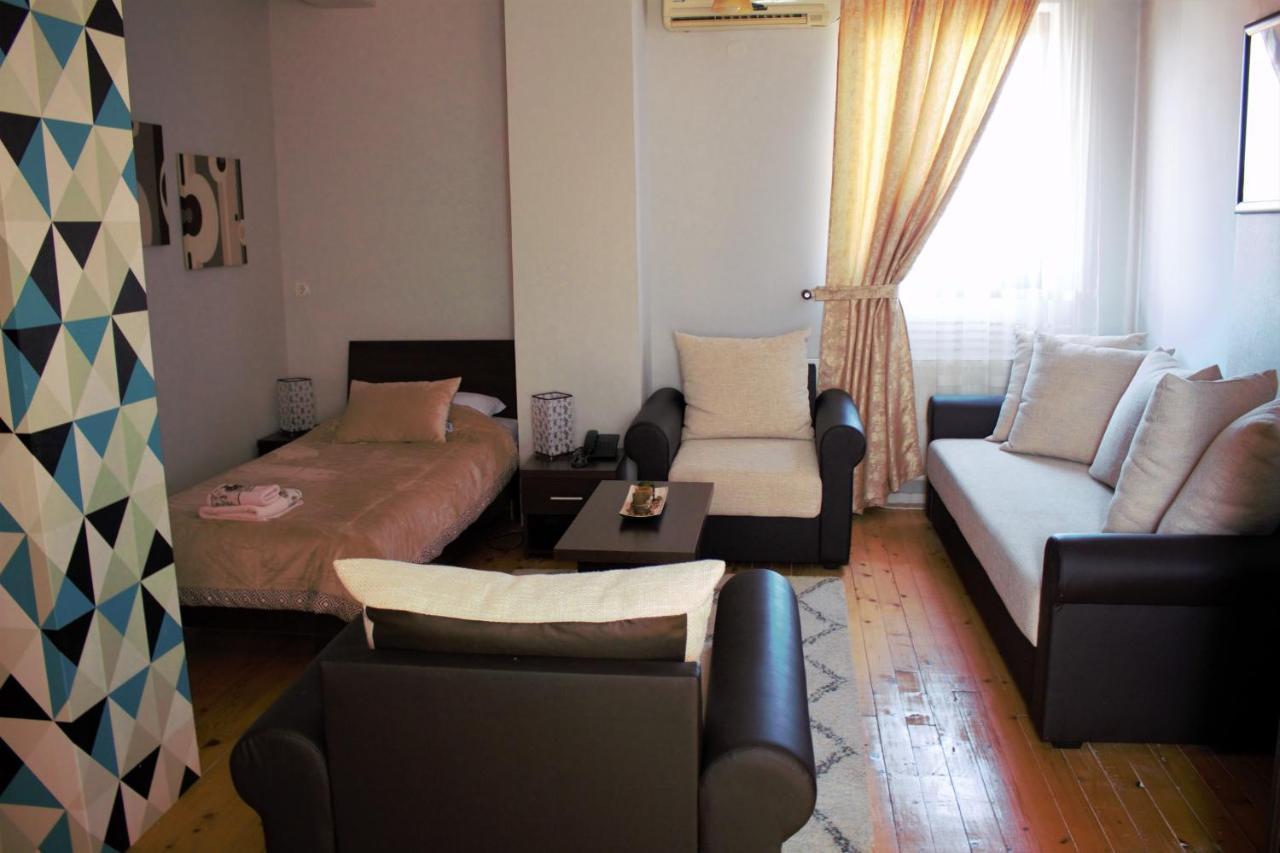 Garni Hotel City Kruševac Exteriér fotografie
