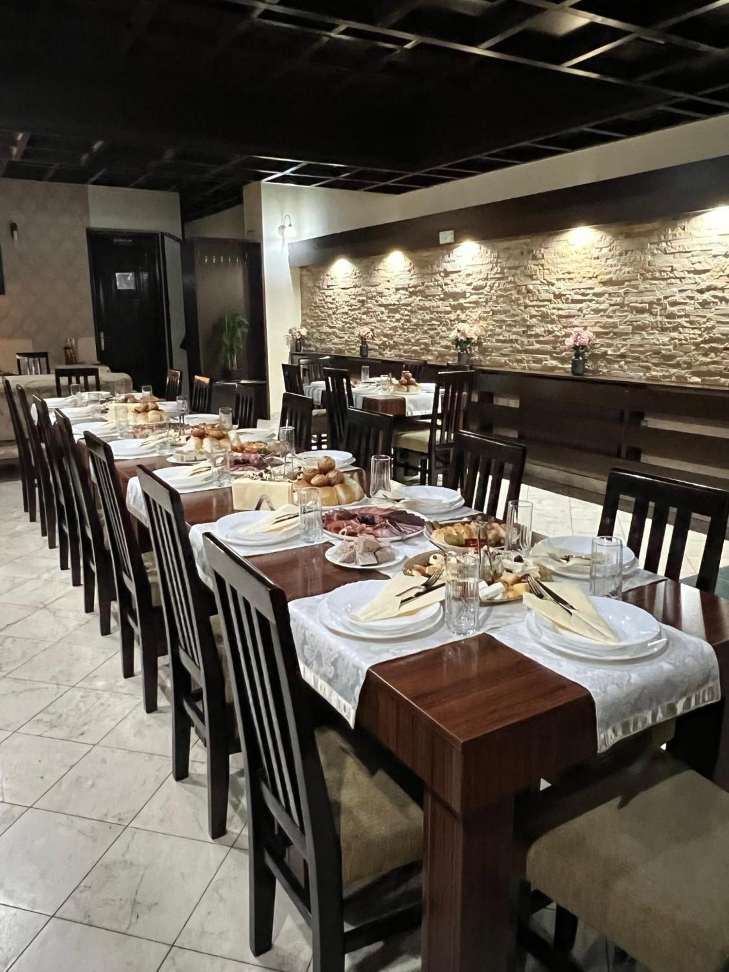 Garni Hotel City Kruševac Exteriér fotografie