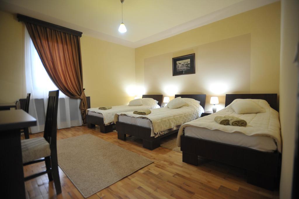 Garni Hotel City Kruševac Pokoj fotografie